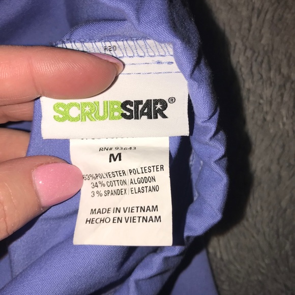 New scrub set/ pockets/draw strings 😷🌎 - Picture 6 of 6